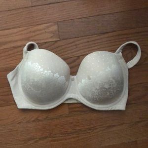 Stunning support full coverage bra